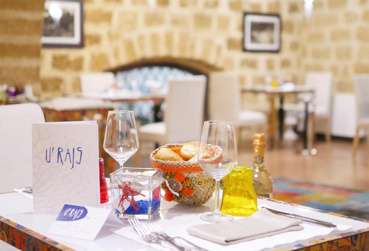 Hotel Tonnara טראביה מראה חיצוני תמונה