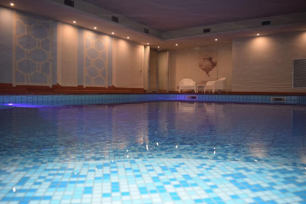 Hotel Tonnara טראביה מראה חיצוני תמונה