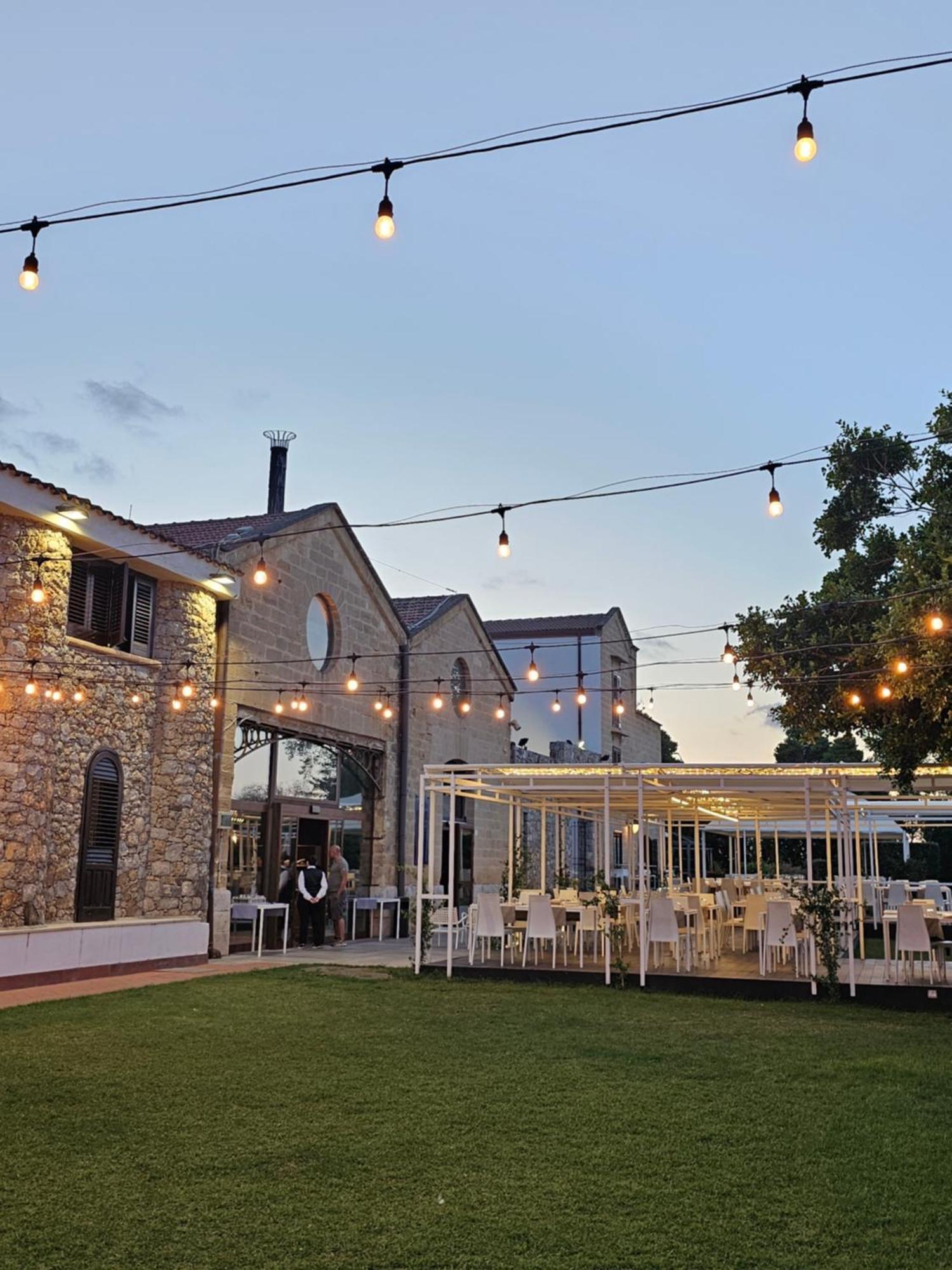 Hotel Tonnara טראביה מראה חיצוני תמונה